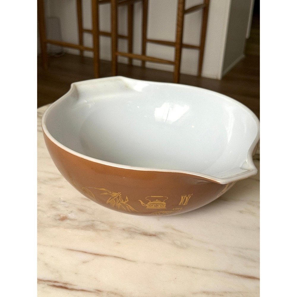 Vintage Pyrex Early American Cinderella 4 Qt Mixing Bowl #444 Brown Gold - Picture 4 of 9